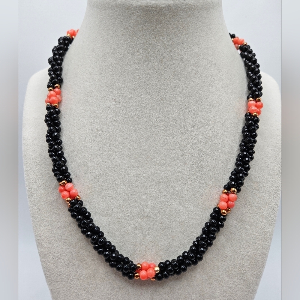 VINTAGE Black Onyx and Coral Twisted Multi-Strand Beaded Necklace Barrel Twist